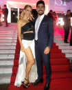 <p>La modelo de 37 años llegó al evento acompañada por su novio, y presumió de su figura con un original diseño de un solo hombro, obra de Juan Hernández Daels, en blanco y negro, ¡con un infartante tajo! <strong>–</strong><em> Foto: <a rel="nofollow noopener" href="https://www.instagram.com/facundomoyanook/" target="_blank" data-ylk="slk:Instagram/facundomoyanook/;elm:context_link;itc:0;sec:content-canvas" class="link ">Instagram/facundomoyanook/</a> </em> </p>