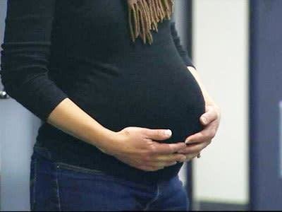 <p>Pregnant women urged to avoid junk food</p>