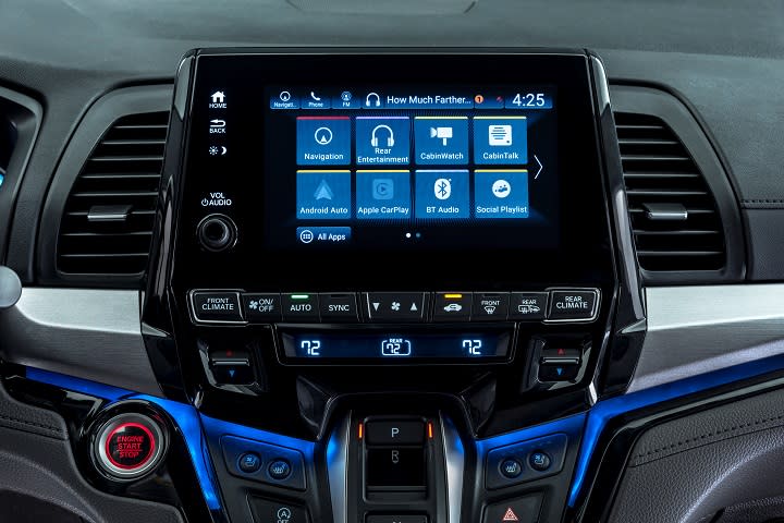 2018 Honda Odyssey infotainment and climate control system photo