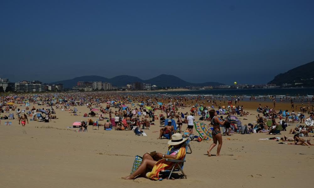 <span>Photograph: Álvaro Barrientos/AP</span>