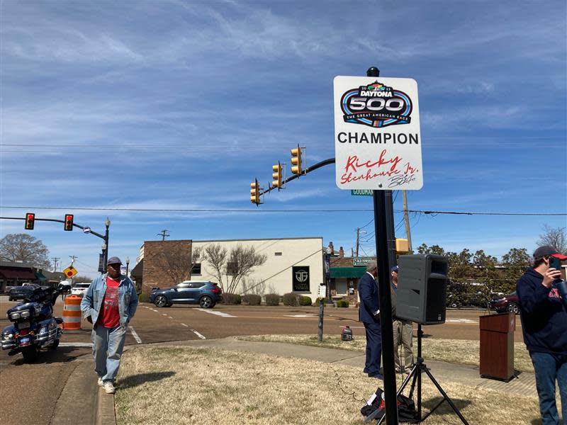 A lane in front of Olive Branch City Hall has been named Stenhouse Lane in honor of 2023 Daytona 500 winner Ricky Stenhouse Jr.