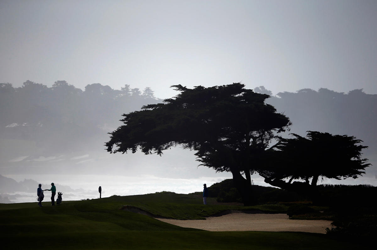 Video dramático muestra el impacto de las tormentas de «río atmosférico» en campos de golf en la península de Monterey en California