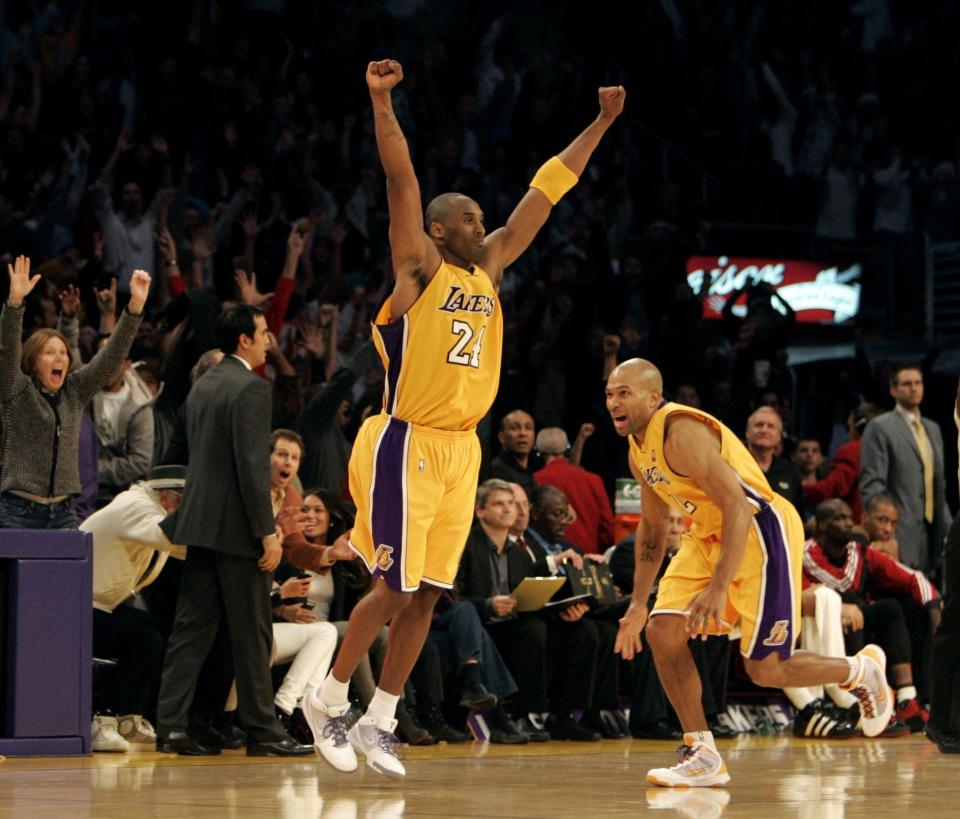 Kobe wearing the revolutionary low-top Nike Zoom Kobe IV.