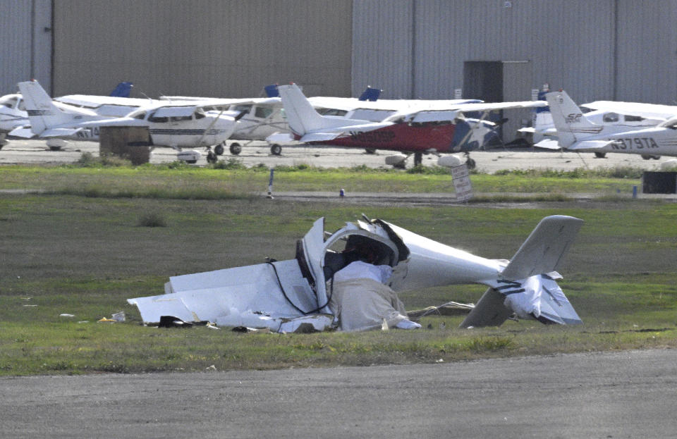 A single-engine plane crashed at Torrance Municipal Airport in Torrance, California, on Nov. 30, 2022. / Credit: Brittany Murray/Long Beach Press-Telegram/Getty Images