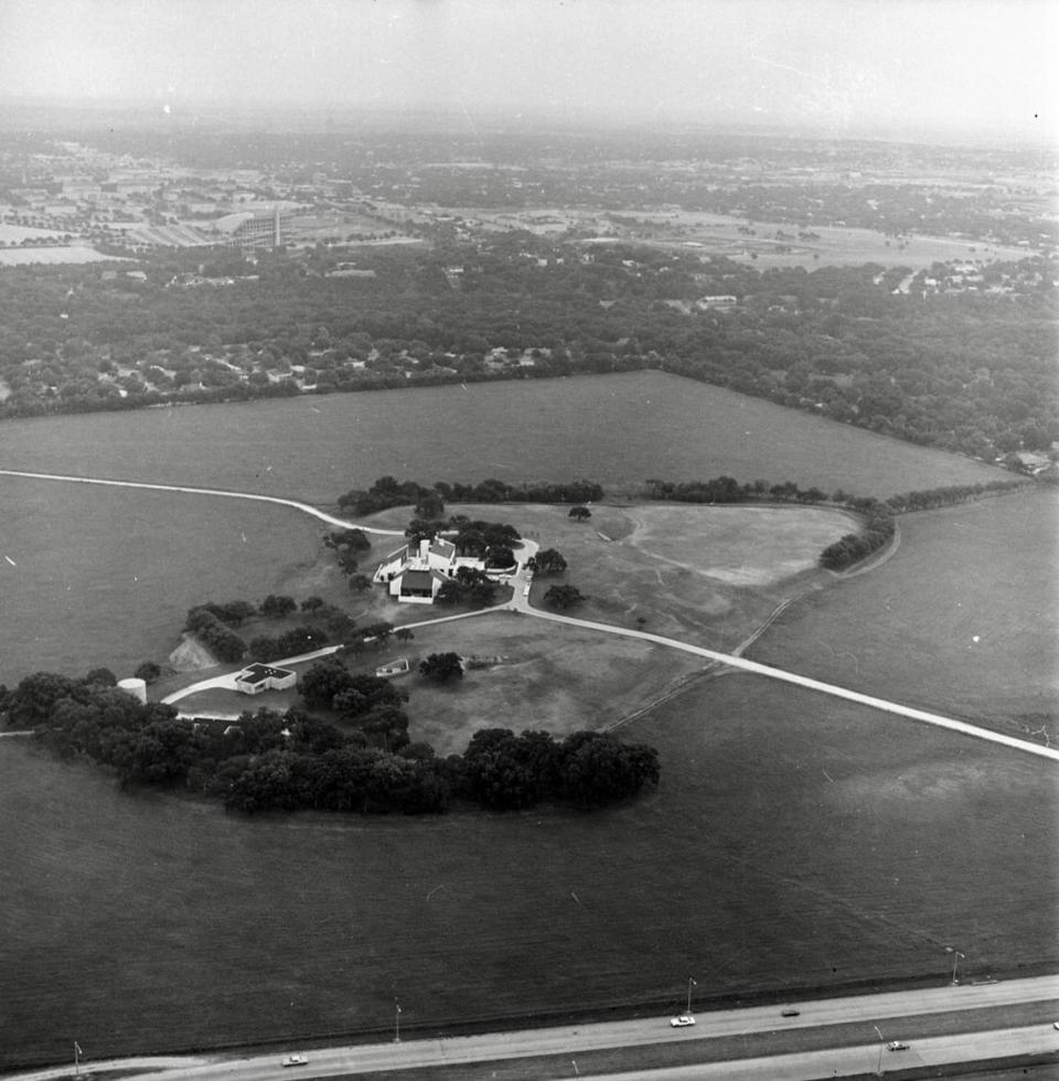 When the Davis mansion was built, South Hulen Street (foreground) was undeveloped and the entrance was off Mockingbird Lane behind Colonial Country Club.