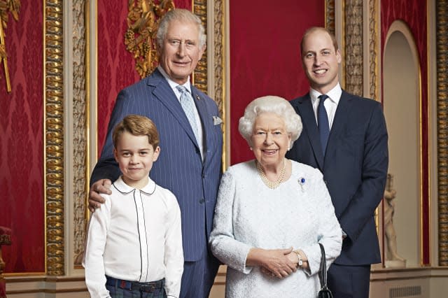 Queen celebrates new decade with portrait alongside heirs