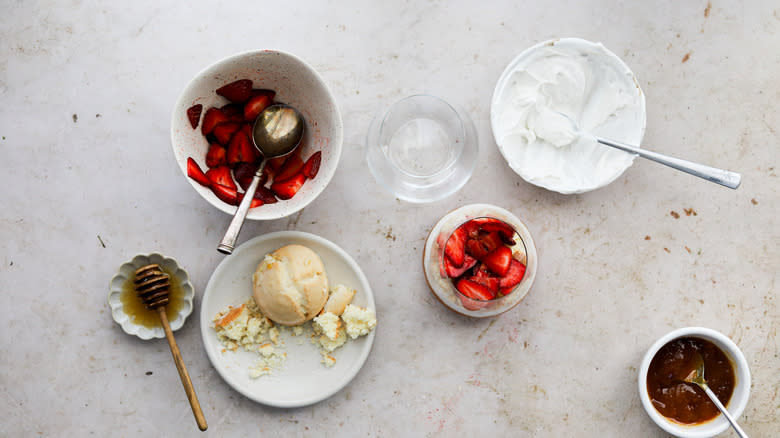 Crumbled scone in parfait cup