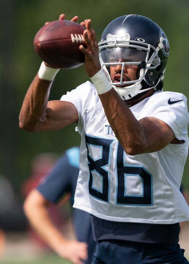 Tennessee Titans waive former Vols WR Josh Malone, five others