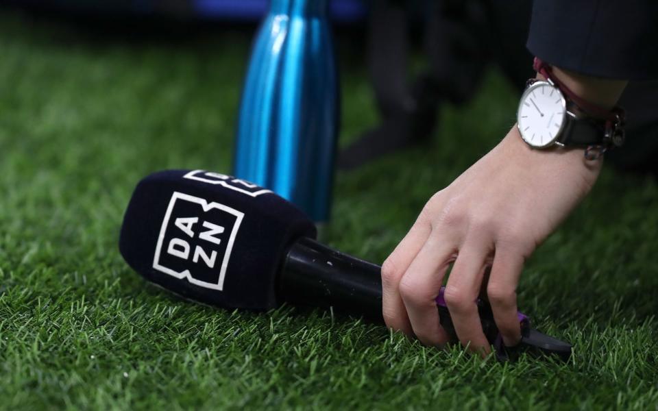 Der Sportstreamingdienst DAZN erhöht seine Preise um knapp 100 Prozent. (Bild: © 2021 Marco Canoniero/LightRocket via Getty Images)