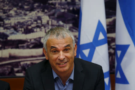 FILE PHOTO: Moshe Kahlon, Israel's new Finance Minister, attends a meeting at the Finance Ministry in Jerusalem, May 18, 2015. REUTERS/Ronen Zvulun/File Photo