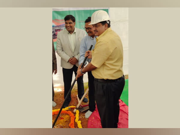 Confidence Petroleum laid the foundation stones for the first 20 CNG stations in Bengaluru