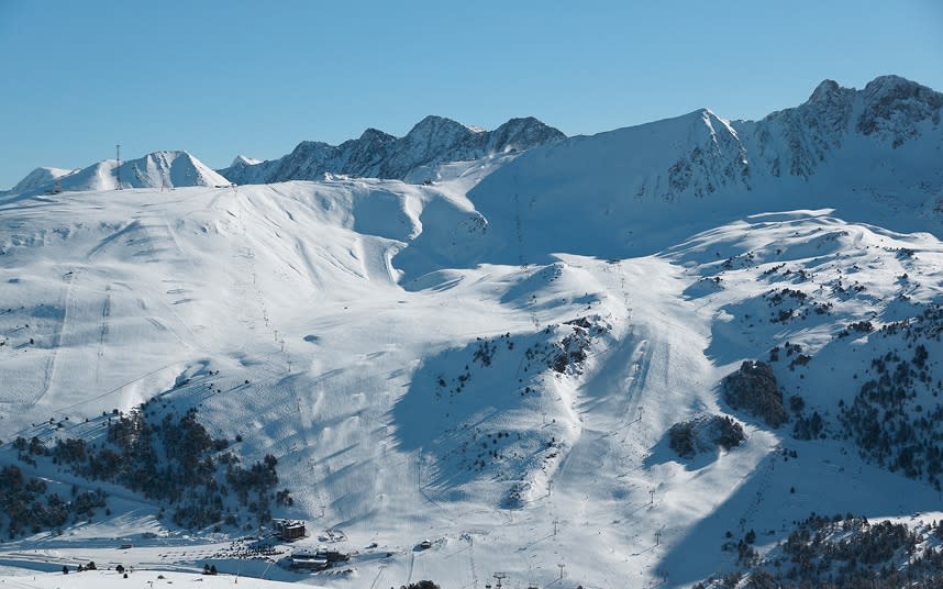 Explore Grandvalira and the Pyrenees from this ideally placed resort - Andorra Resorts