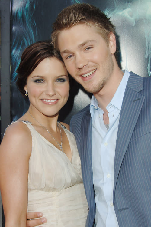 sophia-bush-chad-michael-murray