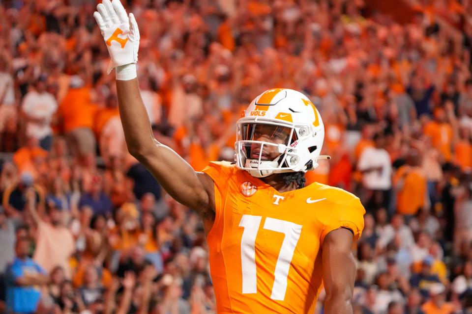 Tennessee wide receiver Chris Brazzell II (17) waves to the crowd after scoring a touchdown during the NCAA college football game against Kent State on Saturday, Sept. 14, 2024 in Knoxville, Tenn. Angelina Alcantar/News Sentinel / USA TODAY NETWORK via Imagn Images