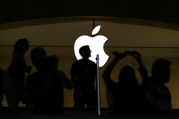 People walk through the Apple store in Grand Central Terminal on July 31, 2012 in New York City. According to a new audit by New York State Comptroller Thomas DiNapoli, New York's Metropolitan Transportation Authority provided Apple Inc with an inside advantage securing a lease for the technology company's store in the coveted Grand Central Terminal. (Photo by Spencer Platt/Getty Images)