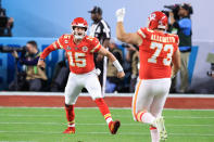 MIAMI, FLORIDA - FEBRUARY 02: Patrick Mahomes #15 of the Kansas City Chiefs reacts against the San Francisco 49ers during the first quarter in Super Bowl LIV at Hard Rock Stadium on February 02, 2020 in Miami, Florida. (Photo by Andy Lyons/Getty Images)