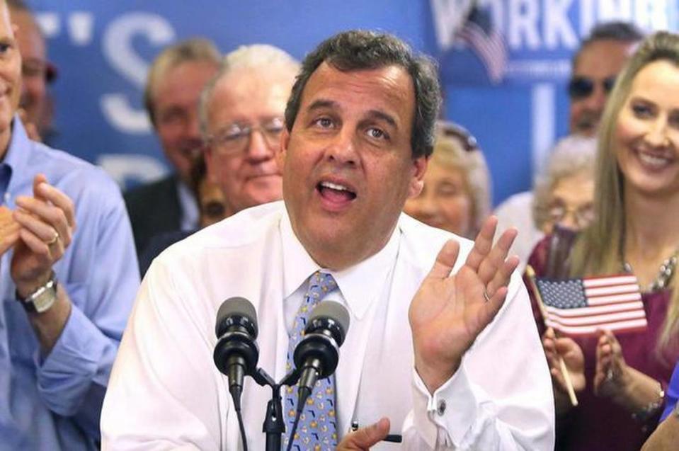 New Jersey governor Chris Christie delivers remarks in support of Gov. Rick Scott during a campaign stop in Ormond Beach, Fla., Oct. 27, 2014.