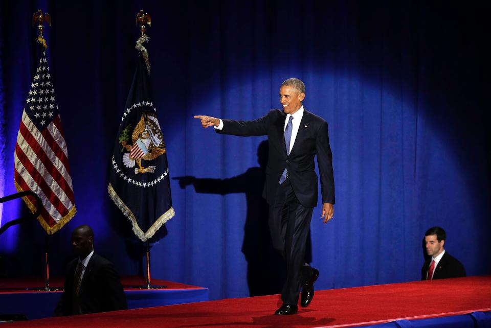 Obama arrives to deliver&nbsp;his farewell address at McCormick Place in Chicago.