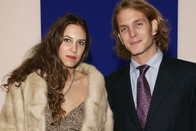 <b>Babyboom in Monaco in Sicht</b><br><br>Anfang Juli wurde bekannt, dass sich Andrea Casiraghi, der älteste Sohn von Prinzessin Caroline von Monaco, mit der Kolumbianerin Tatiana Santo Domingo verlobt hat. Doch das war nicht die einzige Neuigkeit, mit der Andrea 2012 für eine Überraschung sorgte. Am 6. November teilte seine Verlobte bei einem Fashion-Event in Madrid mit, dass sie und der Neffe von Fürst Albert Eltern werden. (Bild: ddp)