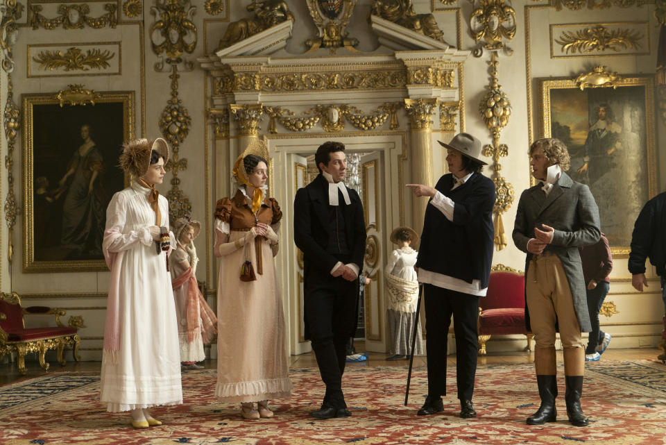 Director Autumn de Wilde on the set with actors Amber Anderson, Tanya Reynolds, Josh O'Connor and Flynn. (Photo: Liam Daniel/Focus Features)