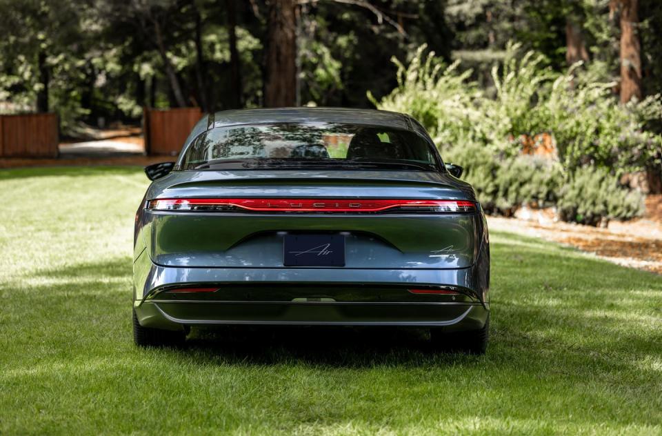 2024 lucid air