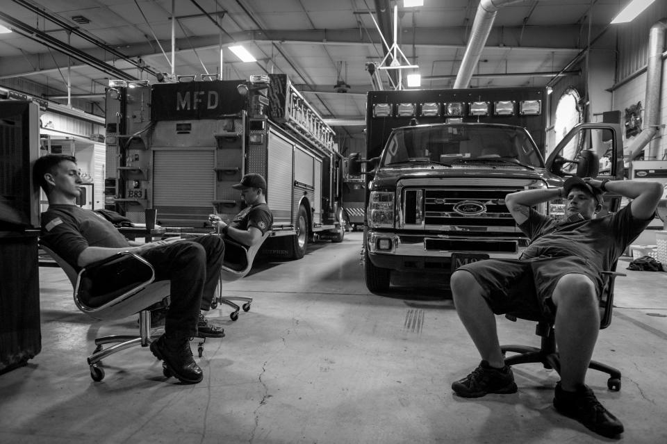<p>Middletown Fire Department personnel wait for calls in Middletown, Ohio.<br> (Photograph by Mary F. Calvert for Yahoo News) </p>