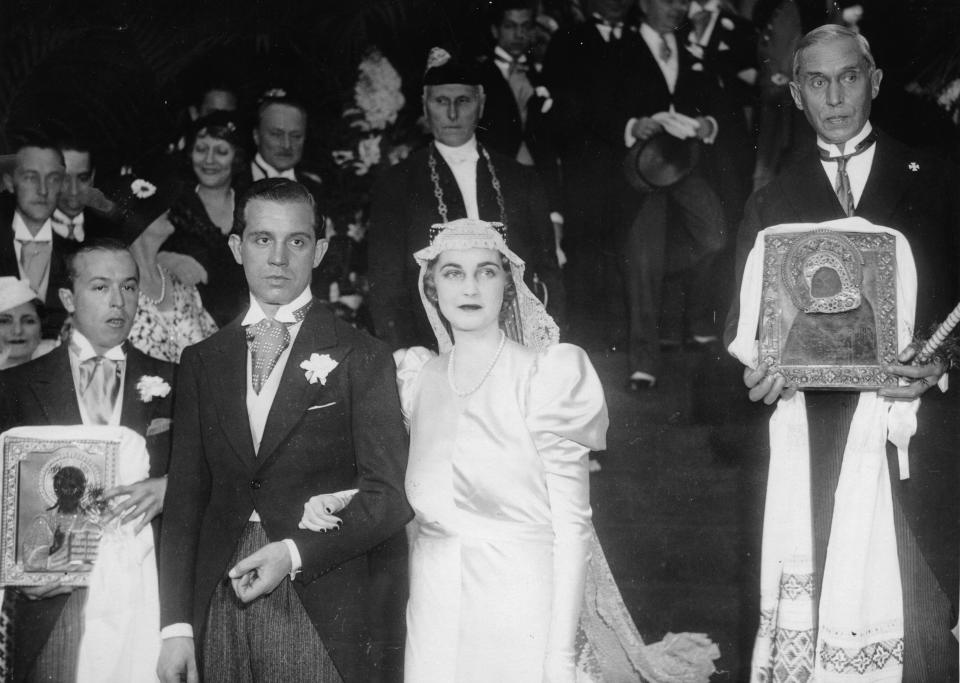 Wedding of Barbara Hutton and Alexis Mdivani in Paris. Photograph. 1933. (Photo by Imagno/Getty Images) Barbara Hutton heiratet den georgischen Prinzen Alexis Mdivani in Paris. Photographie. 1933. *** Local Caption ***