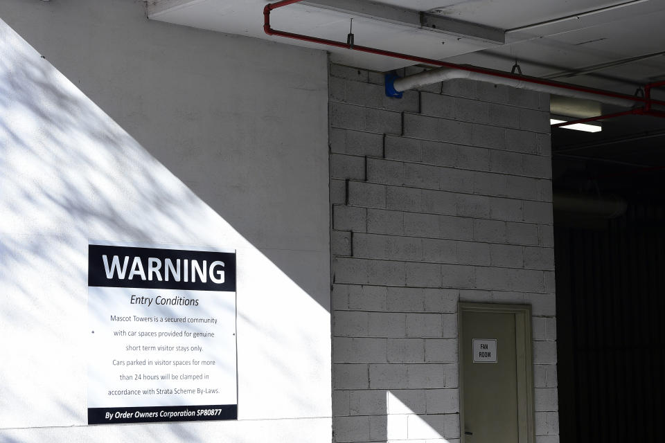 A crack is seen in the structure of the Mascot Towers in Mascot, Sydney, Saturday, June 15, 2019. Residents of the high-rise in Mascot, in Sydney's inner-south, have been evacuated as a precaution after cracks were discovered in the building. (AAP Image/Bianca De Marchi) 