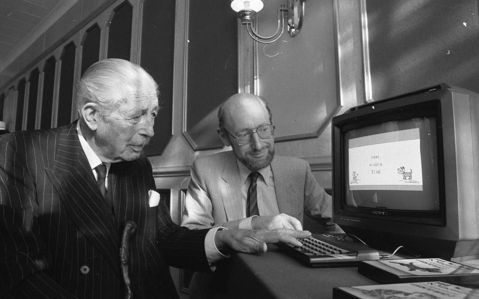 Sinclair demonstrates a Spectrum computer to Harold Macmillan - Anthony Marshall