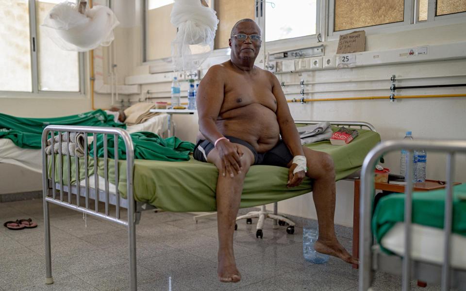 João Manjate, an economist and civil servant, spent 21 days in hospital with Covid-19 - Ed Ram