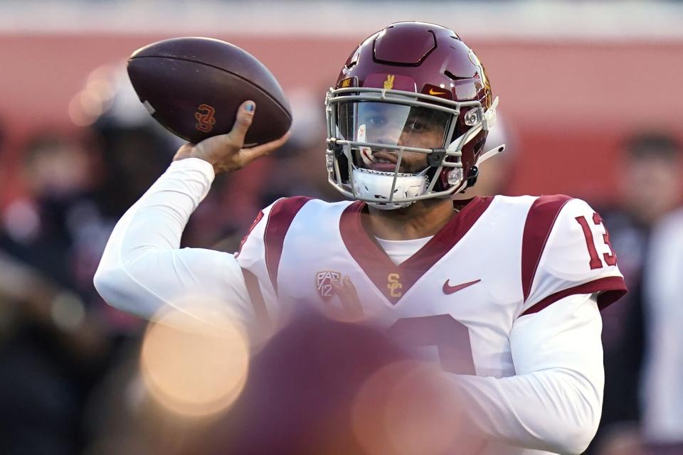 USC quarterback Caleb Williams throws against Utah during the first half Oct. 15, 2022.