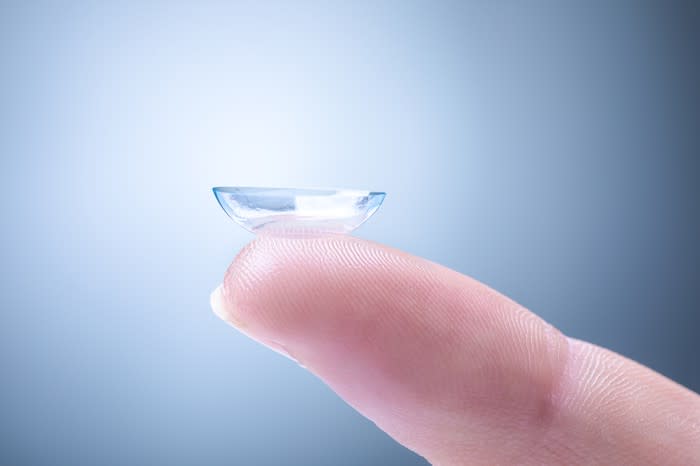 Contact lens on a finger tip