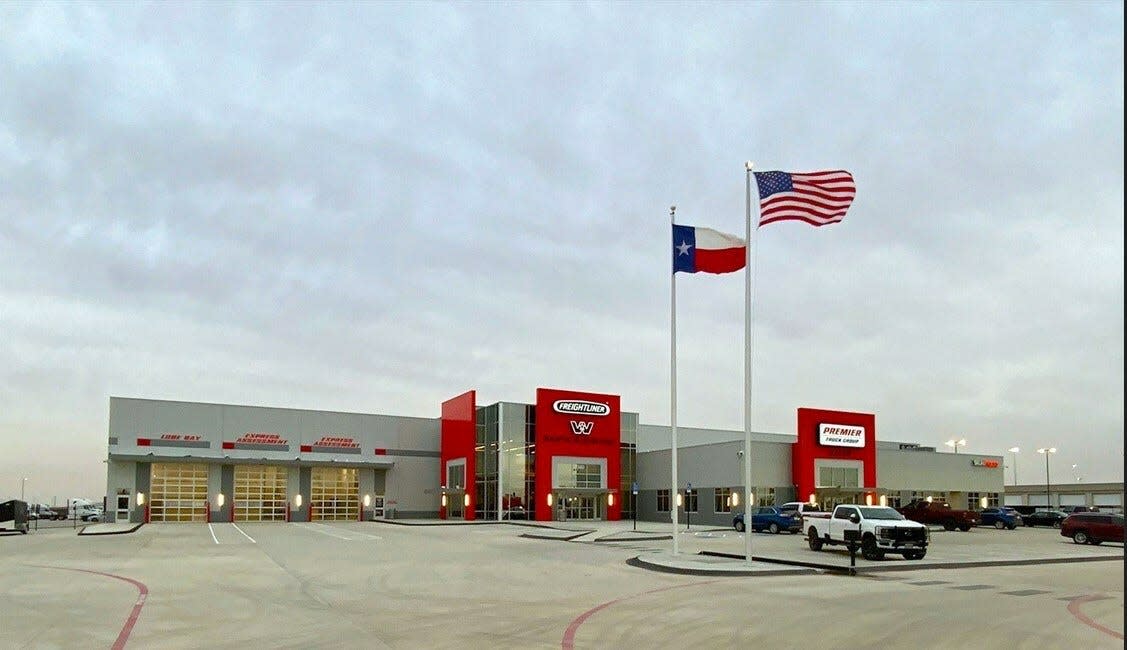 Premier Truck Group announced the relocation of its Amarillo dealership into a new state-of-the-art facility, located at 7580 E Interstate 40. It is less than half a mile from the previous dealership location.