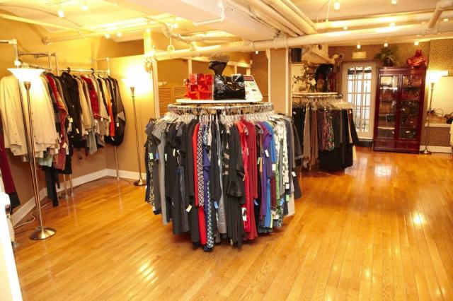 Closet Couture Consignments and High End Resale Store