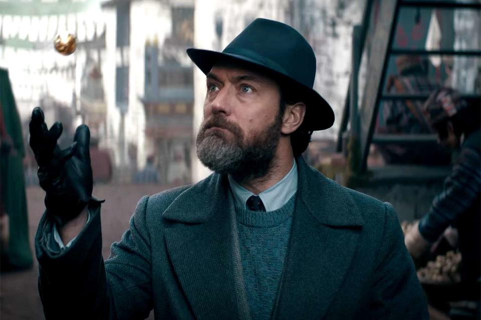 <p>Warner Bros. Pictures</p> Jude Law in "Fantastic Beasts: The Secrets of Dumbledore"