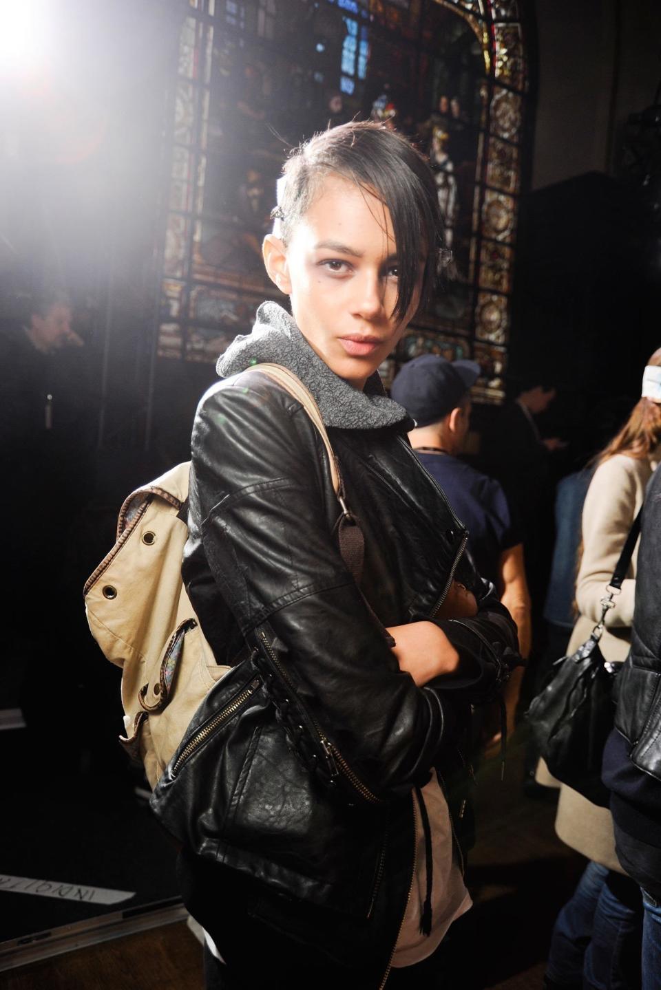 Binx Walton backstage at Giles Deacon, Fall 2013
@binxwalton; following: 198K