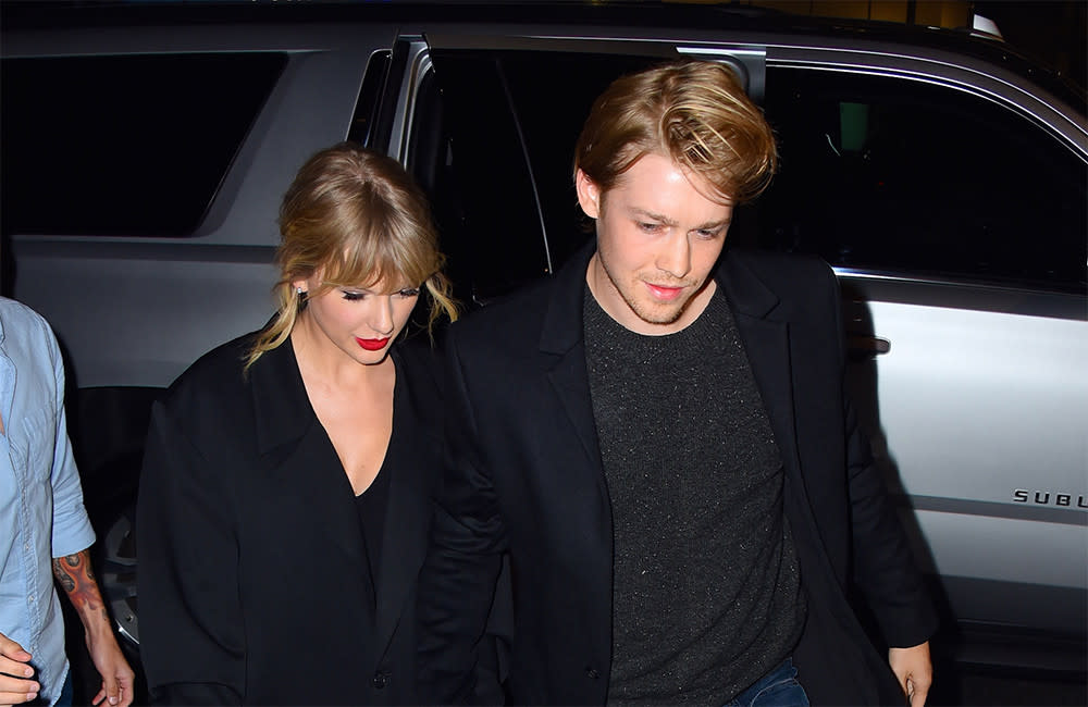 Taylor Swift et Joe Alwyn credit:Bang Showbiz