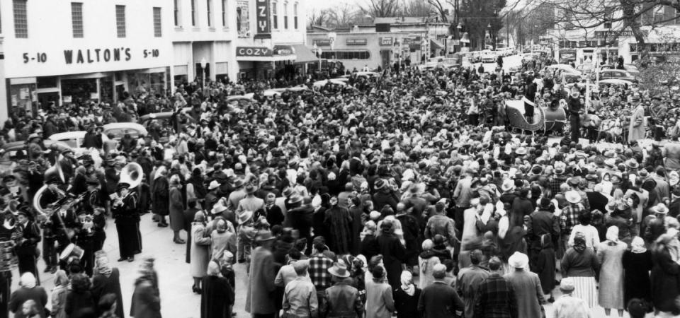 Crowd, People, Event, Audience, Black-and-white, Monochrome, City, 