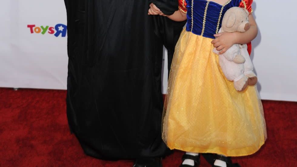 trio halloween costumes snow white the evil queen and the poison apple from snow white