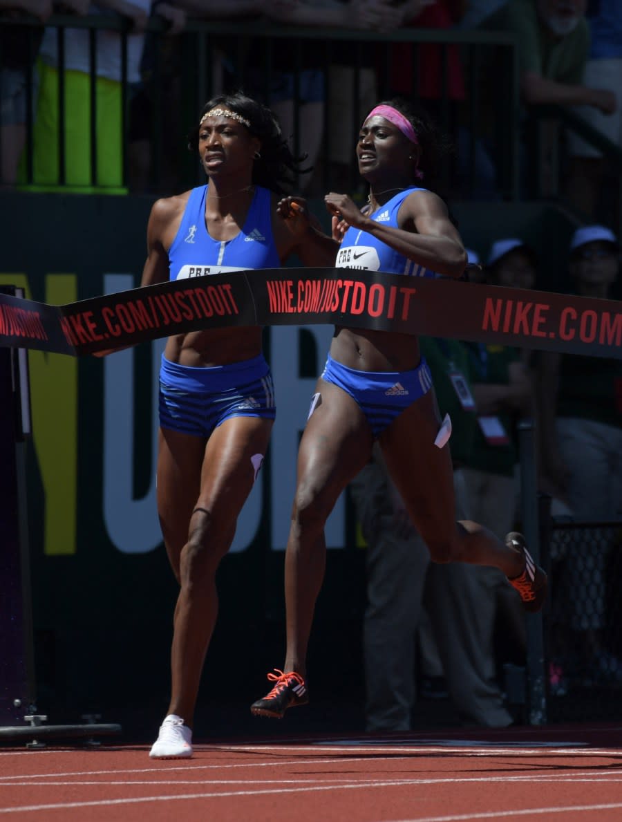 Tori Bowie (USA) defeats Shaunae Miller-Uibo (BAH) to win the women’s 200m, 21.77 to 21.91, during the 43rd Prefontaine Classic at Hayward Field on May 27, 2017, in Eugene, Oregon. (Photo by Kirby Lee-USA TODAY Sports)