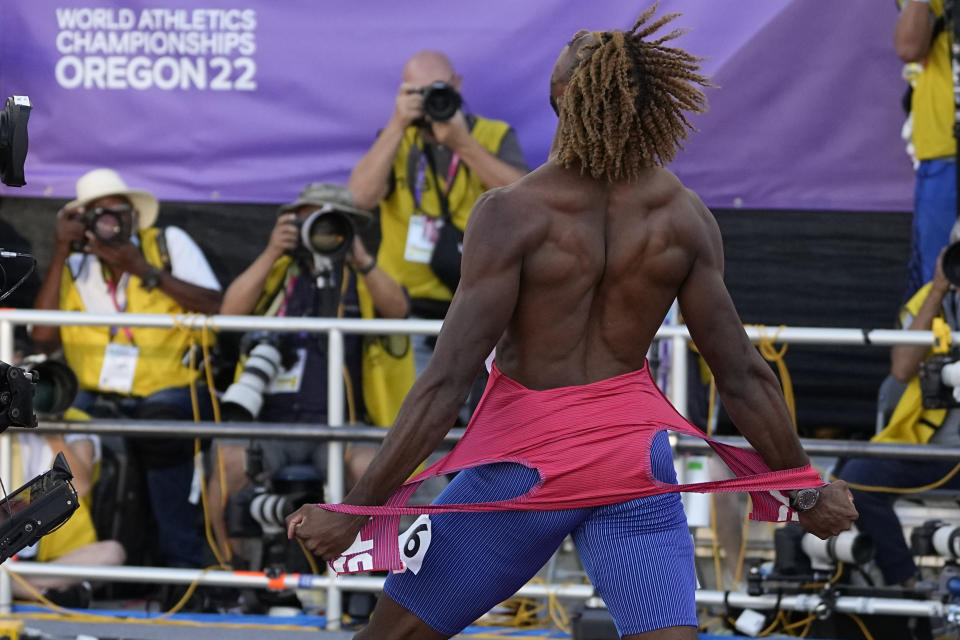 Noah Lyles, of the United States, celebrates after winning the men's 200-meter run final at the World Athletics Championships on Thursday, July 21, 2022, in Eugene, Ore. (AP Photo/David J. Phillip)