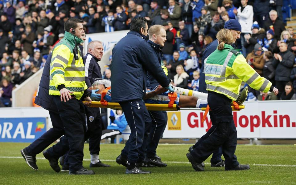 Football Soccer - Colchester United v Tottenham Hotspur - FA Cup Fourth Round - Weston Homes Community Stadium - 30/1/16 Colchester United's Alex Wynter is stretchered off and substituted after sustaining an injury Action Images via Reuters / Paul Childs Livepic EDITORIAL USE ONLY. No use with unauthorized audio, video, data, fixture lists, club/league logos or "live" services. Online in-match use limited to 45 images, no video emulation. No use in betting, games or single club/league/player publications. Please contact your account representative for further details.