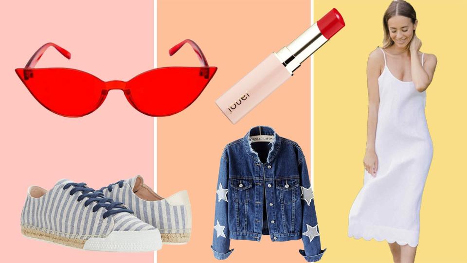 Go for an effortlessly cool-girl look with this perfect Fourth of July outfit idea.