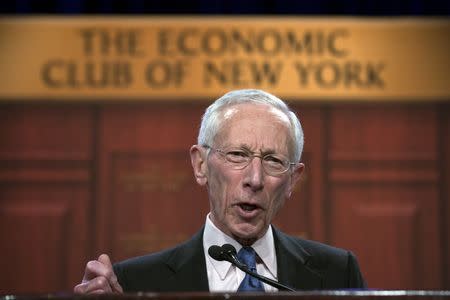 U.S. Federal Reserve Vice Chair Stanley Fischer addresses The Economic Club of New York in New York March 23, 2015. REUTERS/Brendan McDermid