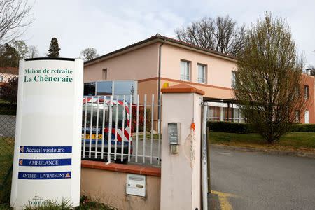 French gendarmes stand at the entrance of the "La Cheneraie" EHPAD (Housing Establishment for Elderly Dependant People) care home following the deaths of five people as a result of suspected food poisoning in Lherm, southern France, April 1, 2019. REUTERS/Regis Duvignau