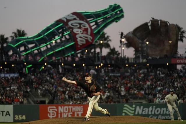 San Francisco Giants injuries: Mike Yastrzemski and Logan Webb to