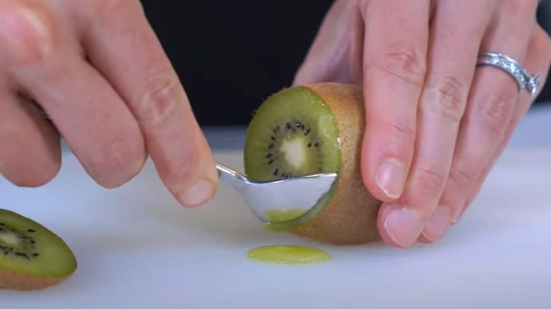 Kiwi peeled with spoon