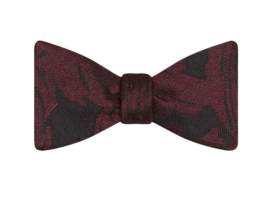 Burberry Patterned Wool Silk Bow Tie