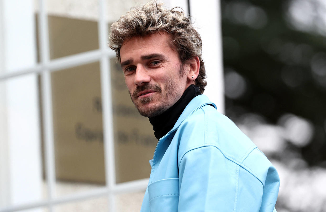 C’est sans doute avec le sourire qu’Antoine Griezmann a regardé les images capturées lors de la sixième étape du Tour de France 2024.