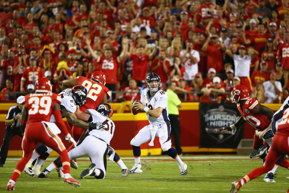 Peyton Manning and the Broncos facing the Chiefs in 2015. (Ronald Martinez/Getty Images)